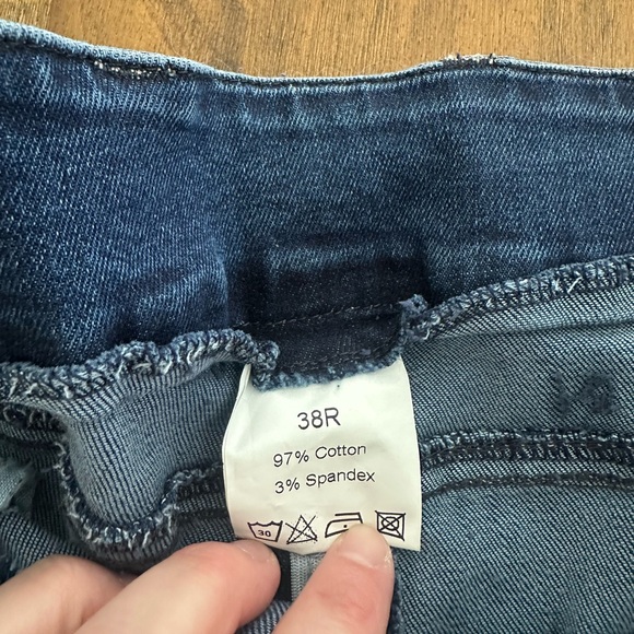 Piper Women's Riding Breeches - Picture 8 of 8